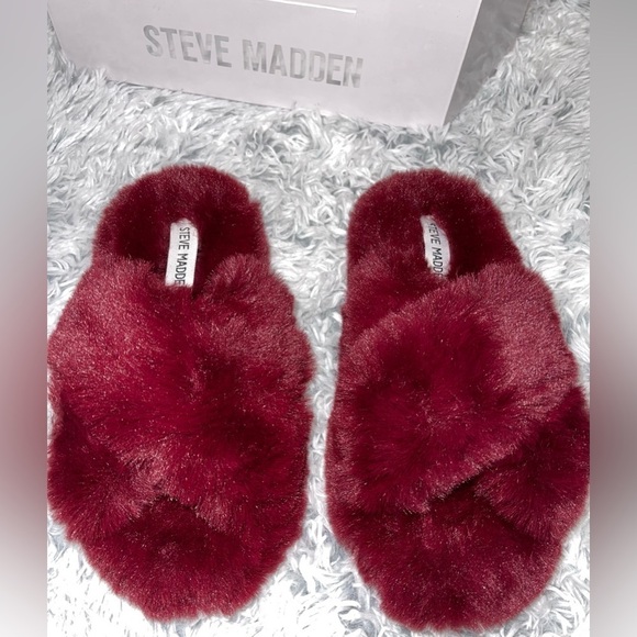 Steve Madden slippers NWB - Picture 4 of 6